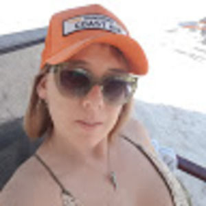 Meet your Posher, Laureen